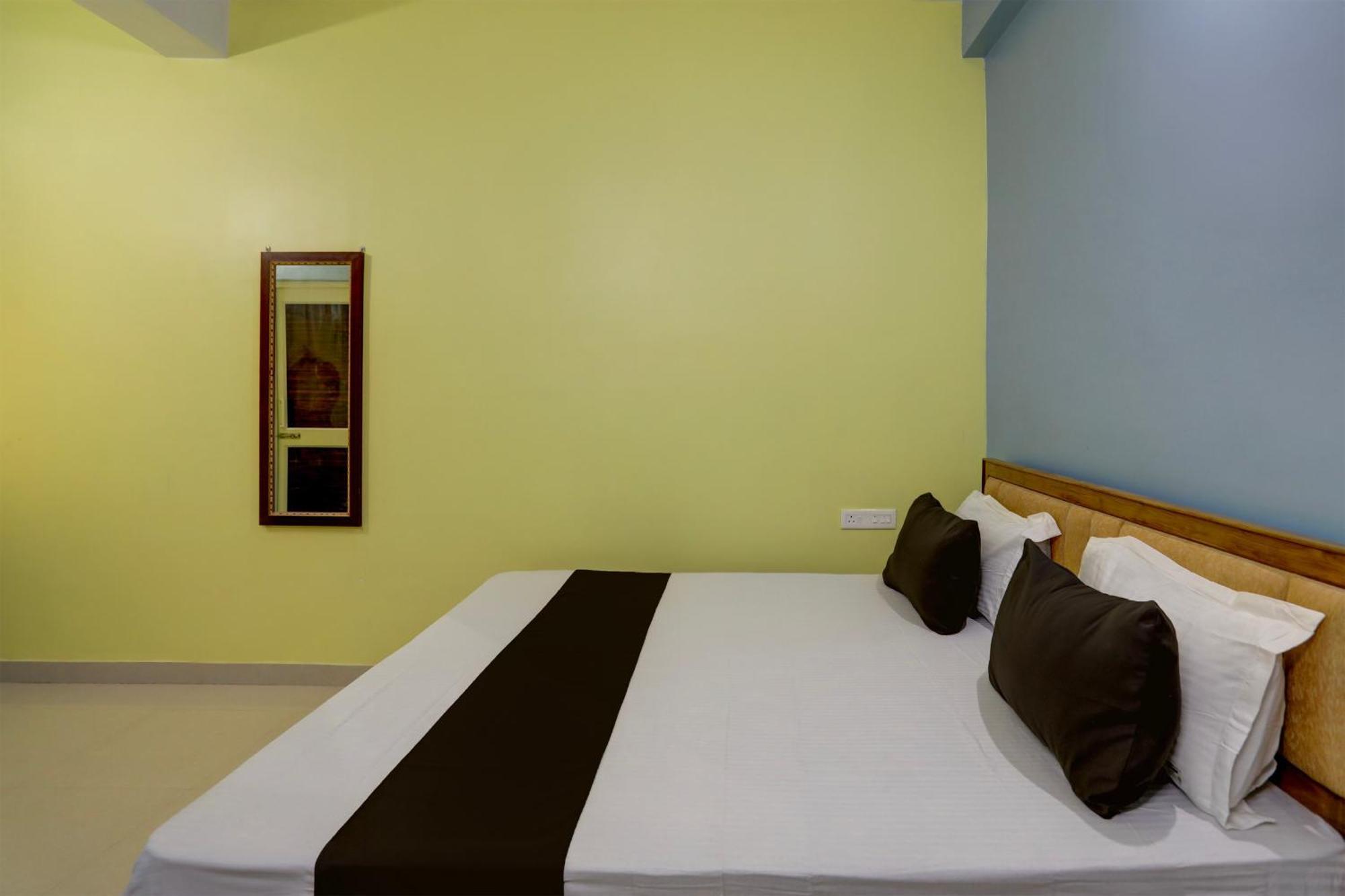 Hotel O Laxmi Narayan Kalyani Mandap Bhubaneswar Buitenkant foto